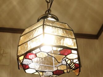 みつばち ハチの巣 ミツバチのランプ ステンドグラス 照明 ランプ ペンダントの画像