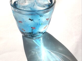 ガラスのフリーカップ　金魚の画像