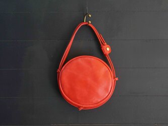 ma-ruポシェット#レッド◎内装キーホルダー付き：ポケット機能充実しています。の画像