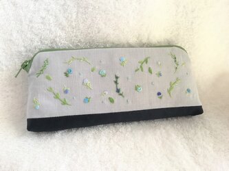 花刺繍のメガネケース～ブルーの小花～の画像