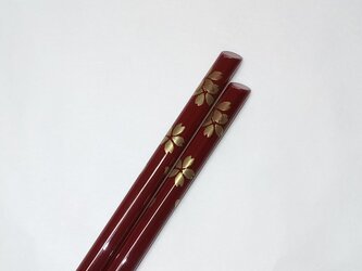 朱溜め桜蒔絵箸の画像