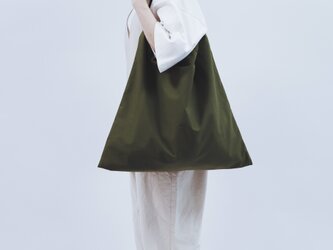 Étincellement regular | オリーブグリーンの画像