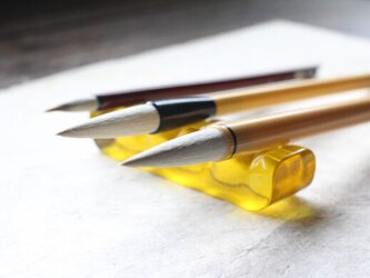 【再販】ガラス製　書道具　筆置き　筆架「とぅるんなる・向日葵」の画像