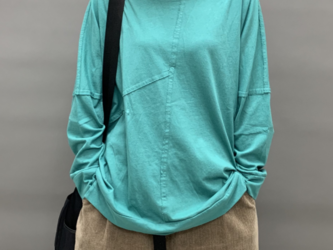 秋 長袖ラウンドネックコットンTシャツ カジュアル  レディース セーター トップス コットン シャツ ゆっだり 通学 通勤の画像