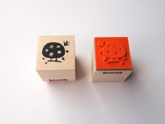 ＜ゴム製スタンプ＞桜 と ツバメ の 約束（春）の画像