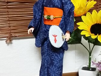 27㎝ドール着物用自立スタンド2個セットの画像