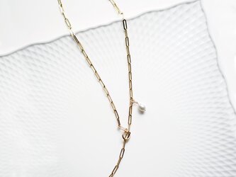 真珠外付け★サージカルステンレスのマンテル60cmスタイルフリーネックレス　～Beatriceの画像
