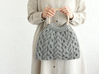 手編みの冬物 | iichi 日々の暮らしを心地よくするハンドメイドや