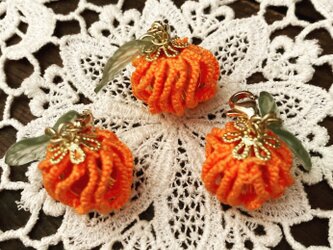 かぼちゃのマスクチャーム　金運のお守りシトリンの画像