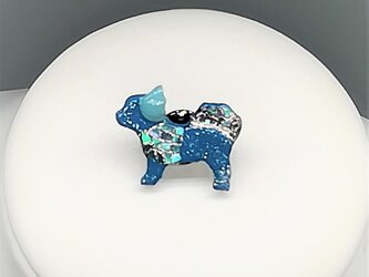 wanwan漆ピンブローチ１の画像