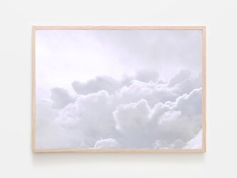 雲 / アートポスター 写真 カラー アートプリント 自然 空の上 ふわふわ くも ホワイト 横長の画像