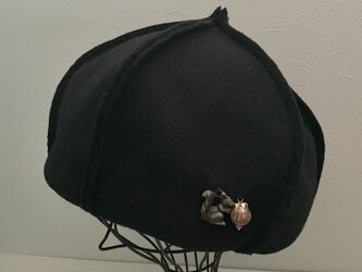 TOPI ブラックウールのベレー帽（りす）の画像