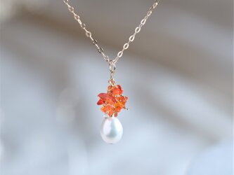 fire opal necklace：ファイヤーオパール×淡水パールネックレス　天然石　オレンジの画像