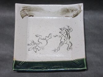 正方形陶板(鳥獣戯画)の画像