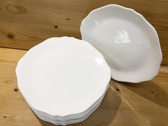 【新品】ホワイトウェーブディナープレート10枚セット 1枚/約600g/サイズ/28cm×26.7cm×高さ2.1cmの画像