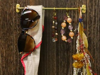 【職人直送】真鍮無垢 ウォールハンガー 壁掛けフックバー フック付タオルバー 220㎜の画像