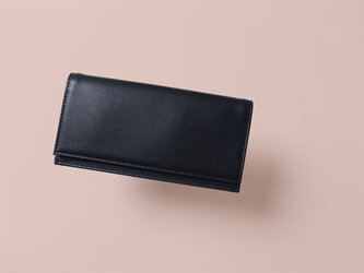 '上質イタリアンレザー'『スリムでシック』な長財布 - Long Wallet - ブラック- ：カレン クオイルの画像