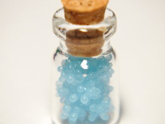 金平糖瓶詰めのミニミニオブジェ　ミルキーブルーの画像