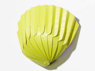 紙の貝殻椀　櫛引（黄）の画像