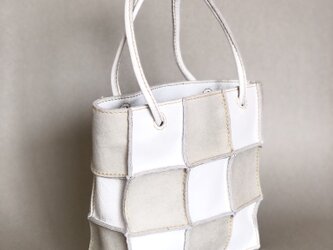 本革　手縫い Patchwork tote mini　(ホワイト)の画像