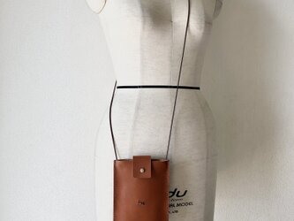 【限定1点】栃木レザー　スマホポシェット（ブラウン）の画像