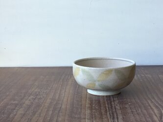 小茶碗　釉彩七宝紋の画像