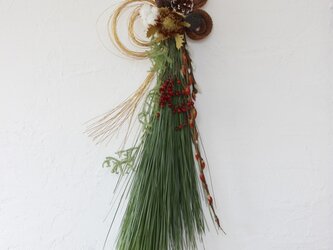 大王松のお正月飾りの画像