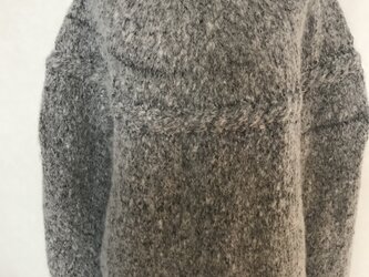 丸ヨークゆったりセーターの画像