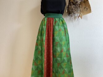 着物から作った８枚接ぎフレアースカート　六花の画像