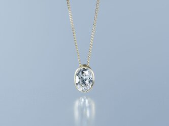 オーバルダイヤモンドネックレスの画像