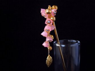 かんざし　ピンクの鈴生り鈴蘭　半透明の画像