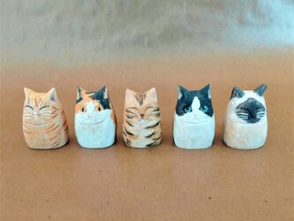 置物　ミニ猫♦桐　木彫りの画像