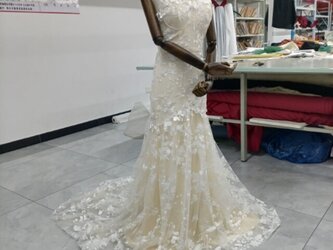 キャミソール 3D立体レース刺繍 ウェディングドレス マーメイドラインの画像