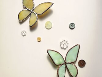 春の蝶　イエローの画像