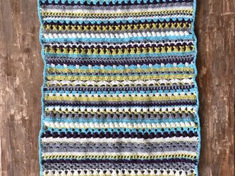 スパイシーブランケット　ウール　かぎ針編みのミニブランケット（マルチカバー、膝掛け）の画像