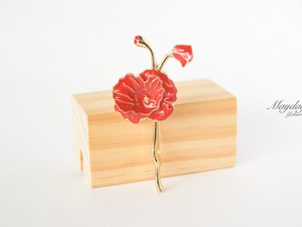 『優雅なお花〜凛とする赤いポピーの花のブローチ』の画像