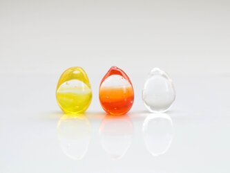 ガラスのプチオブジェ「虹の雫」 ビタミンカラー3色セットの画像