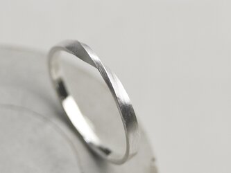 つや消し シルバーワンポイントハーフツイストリング 2.0mm幅 マット｜SILVER RING｜682の画像