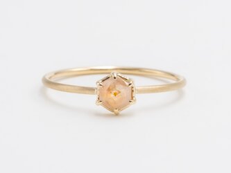Peach Hexagon Diamond Ringの画像