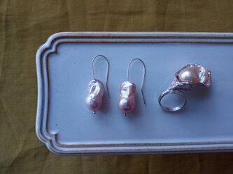 牡蠣好きのためのピアス（淡水パール・Silver925）の画像
