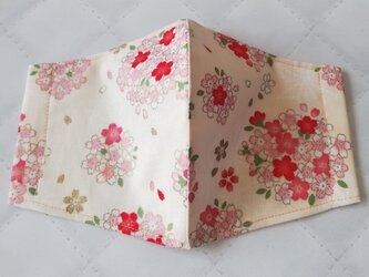 【和風】桜柄の立体マスク　ピンクベージュ　金ラメ　手作り布マスク　日本　さくら　手作りマスクの画像
