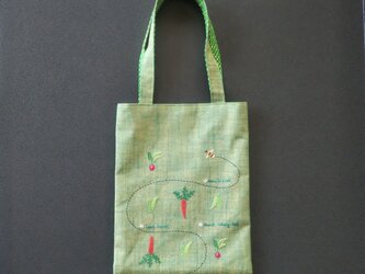 フラットトート　刺繍・野菜シリーズ２（グリーン）の画像