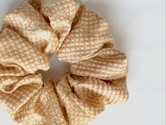 大人のシュシュ　大【送料無料】着物リメイク　オレンジ　絞りの画像