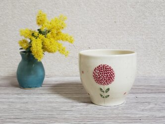丸いお花とドット柄のフリーカップ(赤)の画像