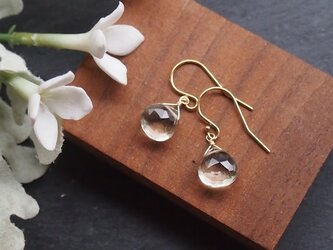 グリーンアメジストのシンプルピアス（14kgf）／イヤリングの画像