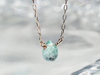 K10極上エメラルドのブリオレットドロップネックレス　～Adrianaの画像