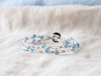 Clear Aqua Braceletの画像