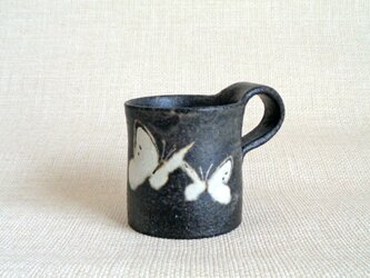 マグカップ（蝶 銀彩2-a）の画像