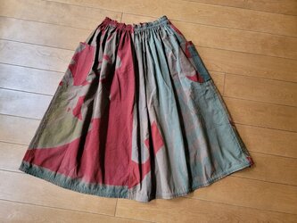 着物リメイク　古布　手作り　大量旗に柿渋、鉄焙染　スカートの画像