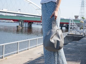 バルーンバッグ Mサイズ 本革 グレー レディース ハンドバッグ メンズ 姫路レザー ソフトシュリンクレザー as-30csの画像